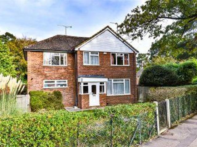 House for sale in Crowthorne