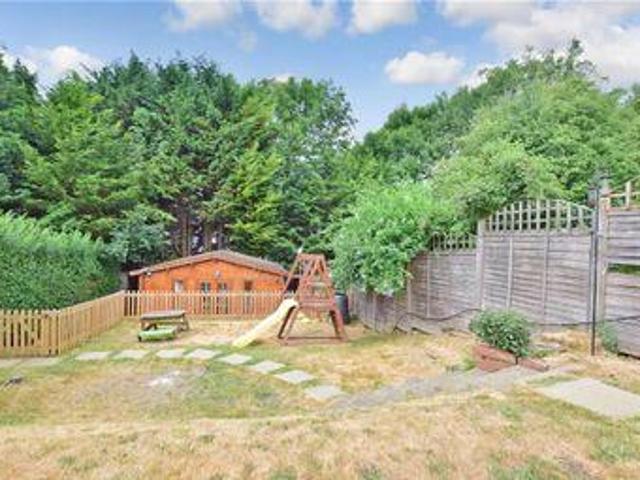 House for sale in Hillview, Surrey