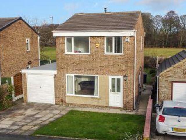 House for sale in Pudsey, West Yorkshire