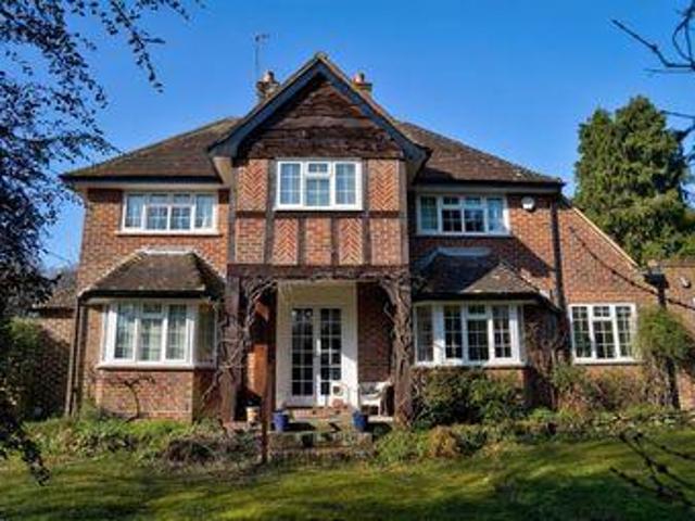 House for sale in Midhurst, Chichester