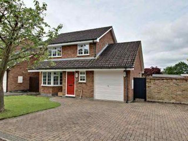 House for sale in Hart, Hampshire