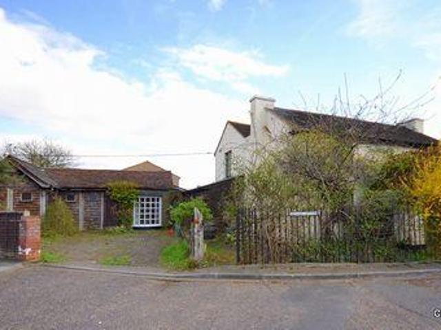 House for sale in Lower Halliford, Surrey