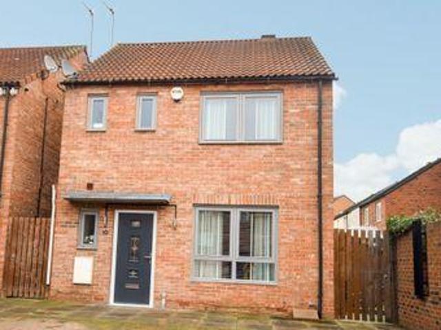 House for sale in Castleford, West Yorkshire