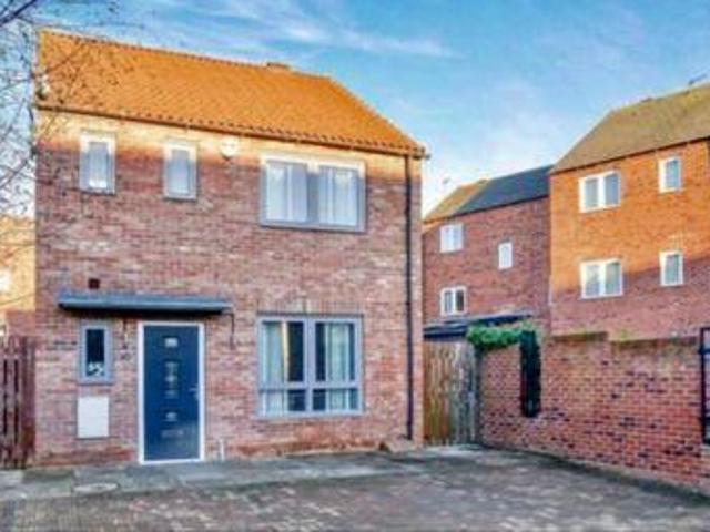 House for sale in Castleford, West Yorkshire