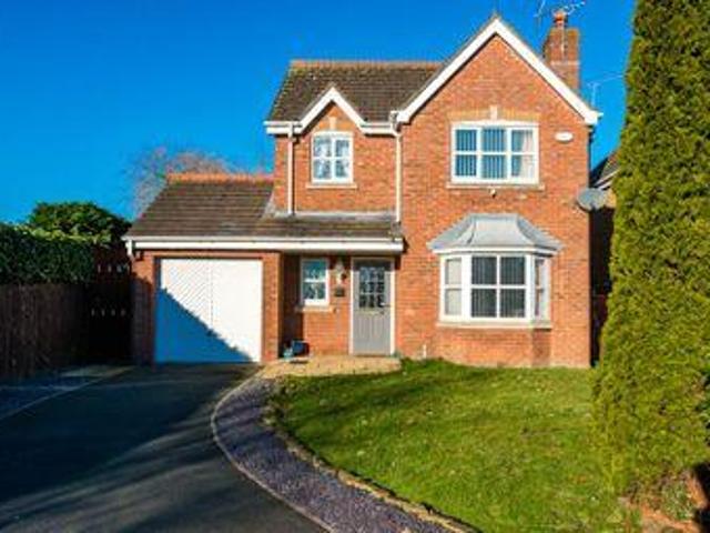 House for sale in Roby Mill, Lancashire