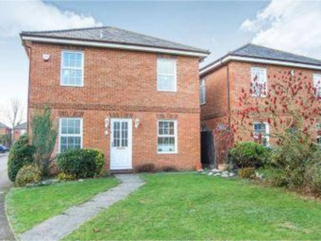 House for sale in Northampton, Northamptonshire