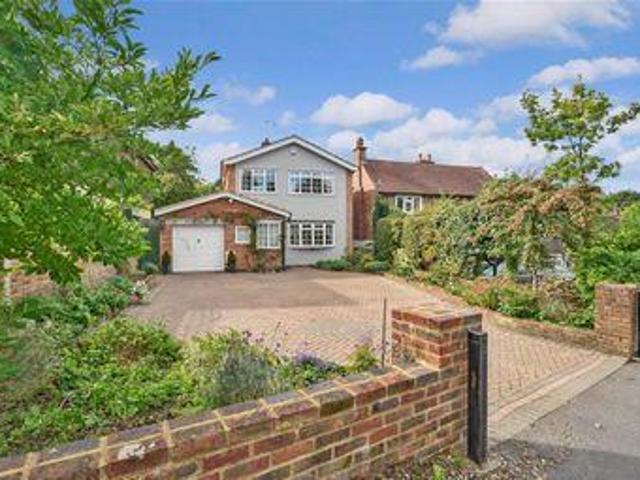 House for sale in Tadworth, Reigate and Banstead