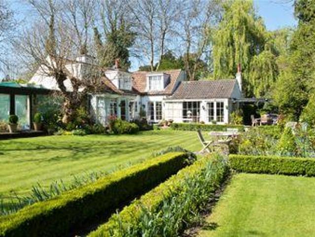 House for sale in Ashley Park, Surrey