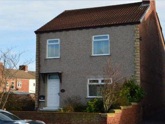 House for sale in Pontefract, West Yorkshire