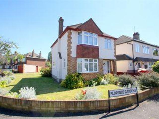 House for sale in Staines, Surrey