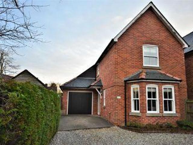 House for sale in Farnham, Waverley