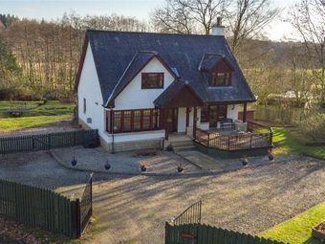 House for sale in Alexandria, Scotland