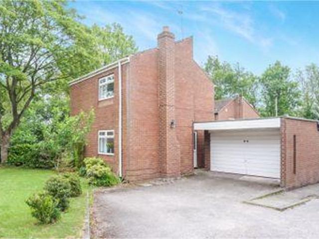 House for sale in Halton
