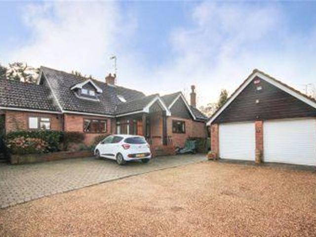 House for sale in Five Acres, Hertfordshire