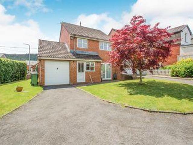 House for sale in Griffithstown, Wales