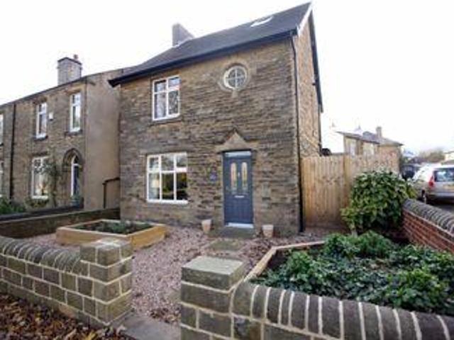 House for sale in Brighouse, West Yorkshire