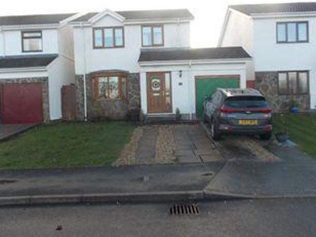 House for sale in Llanelli, Wales