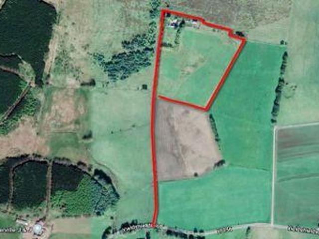 House for sale in Carluke, Scotland