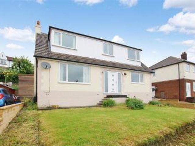 House for sale in Halifax, Calderdale