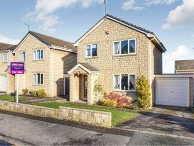 House for sale in Dewsbury, West Yorkshire
