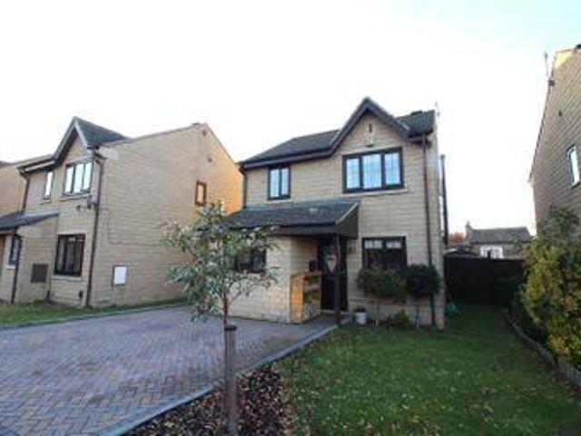 House for sale in Brighouse, West Yorkshire