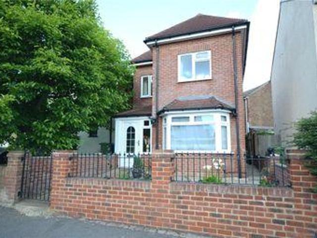 House for sale in Aldershot, Hampshire