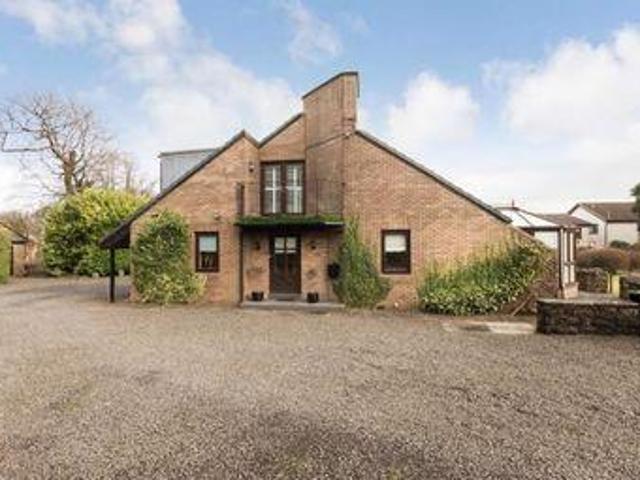 House for sale in Beith, Scotland