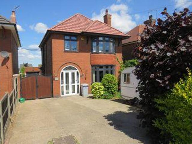 House for sale in Mansfield, East Midlands