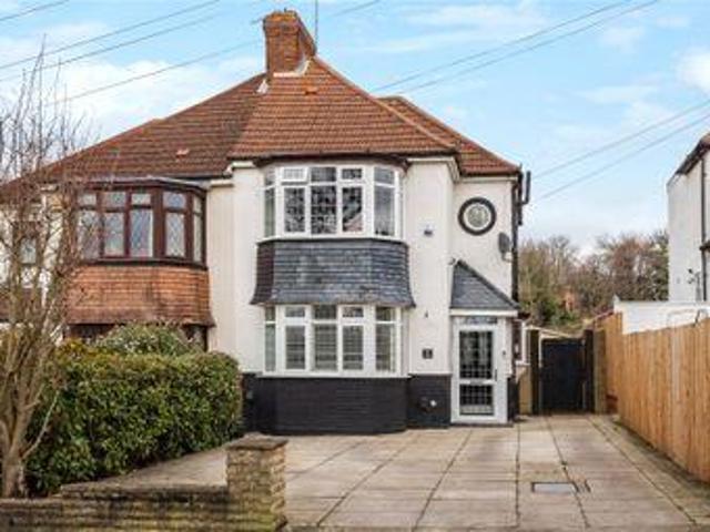 House for sale in West Wickham, Greater London