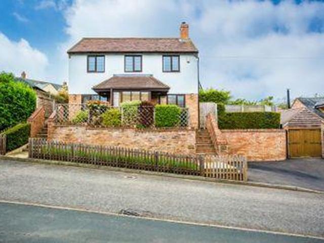 House for sale in Buckingham, Buckinghamshire