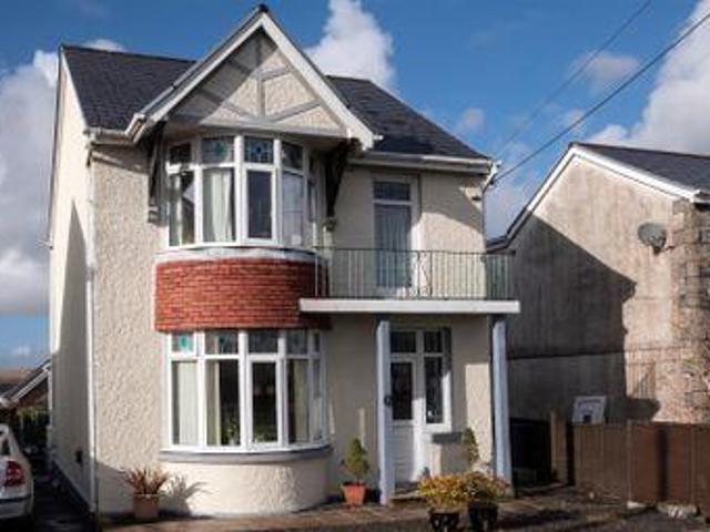 House for sale in Ammanford, Wales