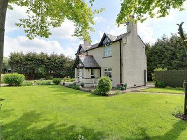 House for sale in Middlewich
