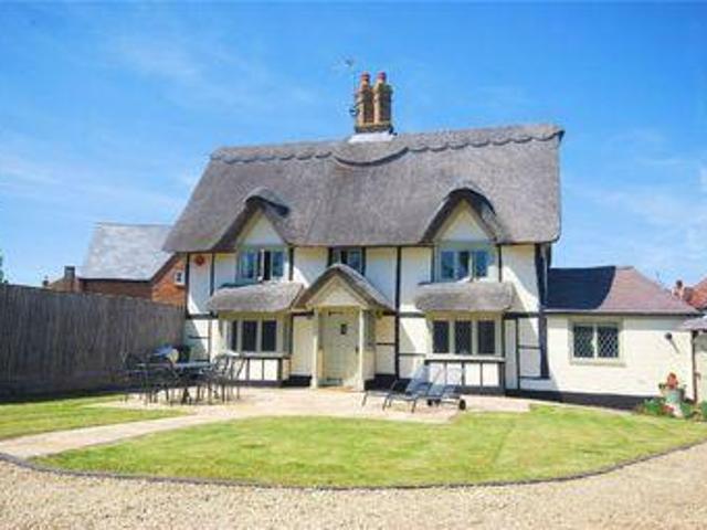 House for sale in Aylesbury, Buckinghamshire