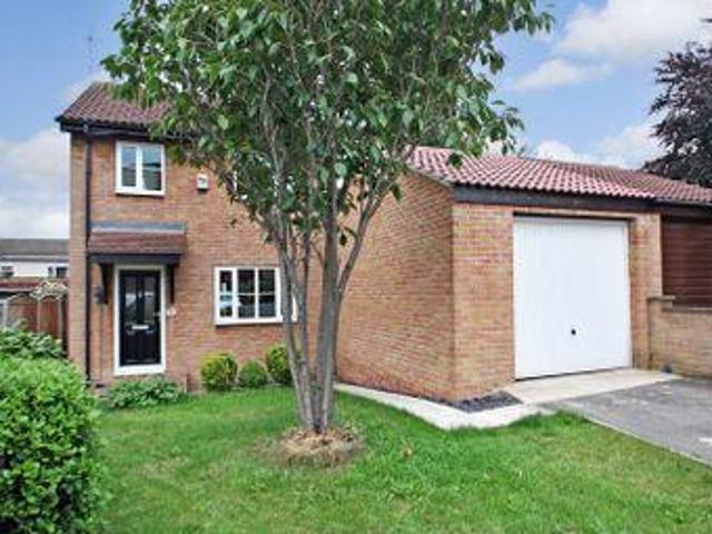 House for sale in Knottingley, West Yorkshire