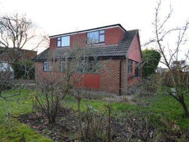 House for sale in Batley, West Yorkshire