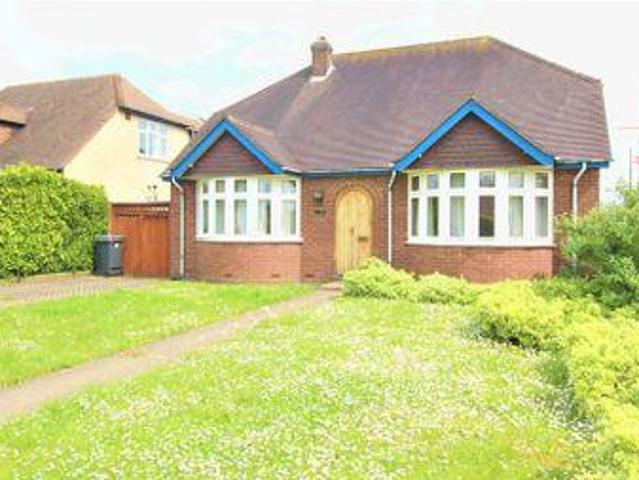 House for sale in Luton