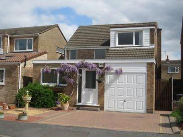 House for sale in Green Close, Warwickshire