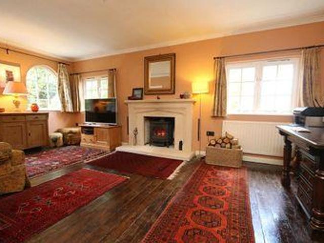House for sale in Pachesham Park, Surrey