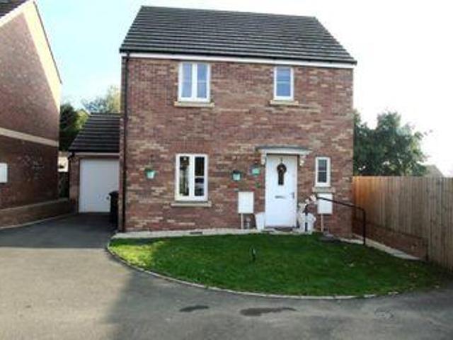 House for sale in Bromsberrow Heath, Gloucestershire