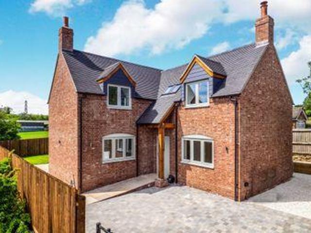 House for sale in East Midlands