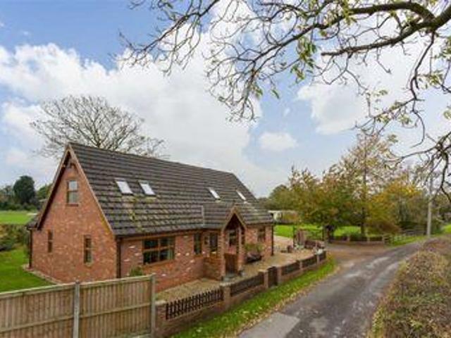 House for sale in Higher Bartle, Lancashire