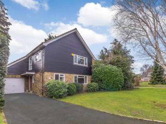 House for sale in Navestock Side