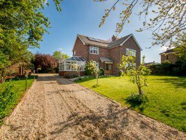 House for sale in Brigg, North Lincolnshire