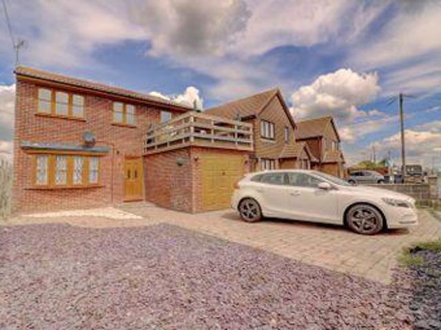 House for sale in Cross In Hand, East Sussex
