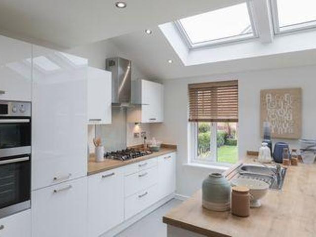 House for sale in Halton