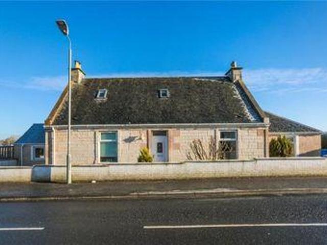 House for sale in Irvine, Scotland