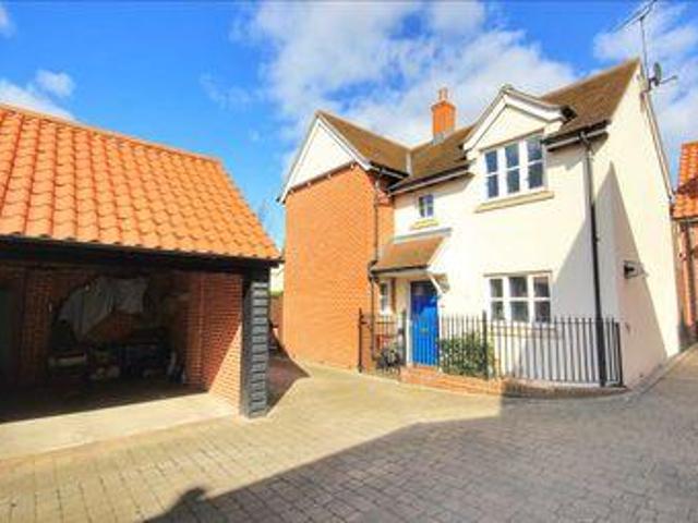 House for sale in Chelmondiston, Suffolk