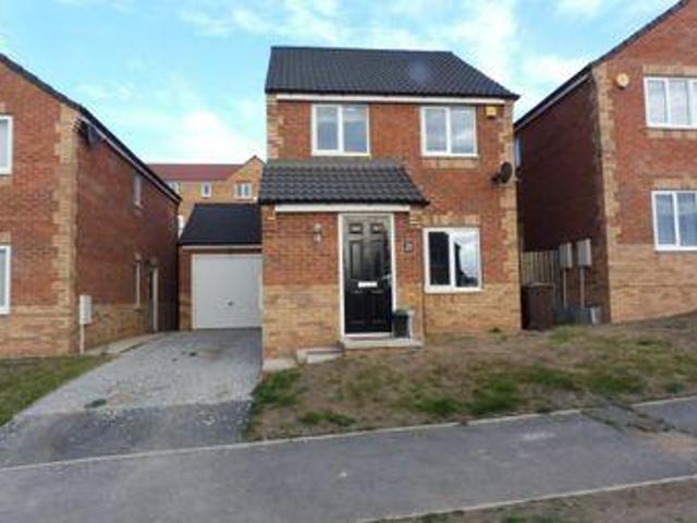 House for sale in Knottingley, Wakefield