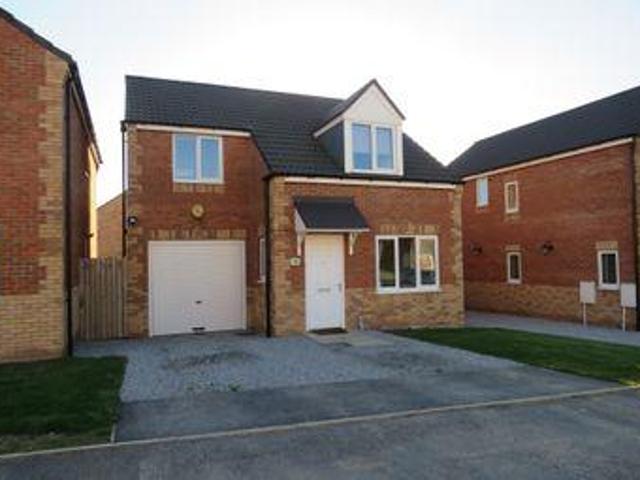 House for sale in Knottingley, Wakefield