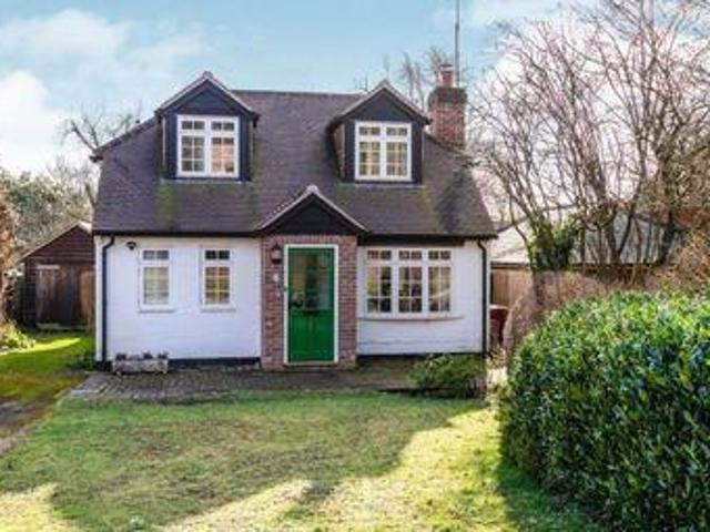 House for sale in Littlecote, West Sussex